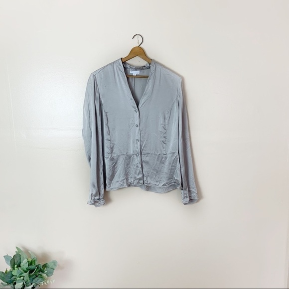 [Charter Club] Silver Silk Button Down Long Sleeve Top - Picture 1 of 7